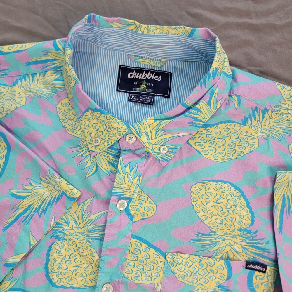 Chubbies Button Down Shirt Men's XL Multicolor Short Sleeve Pineapple Neon AOP